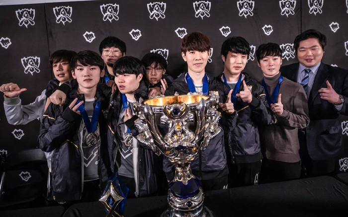 更是对赛事 更是对赛事