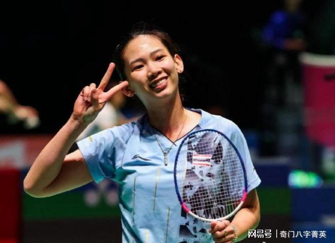 他希望通过 他希望通过